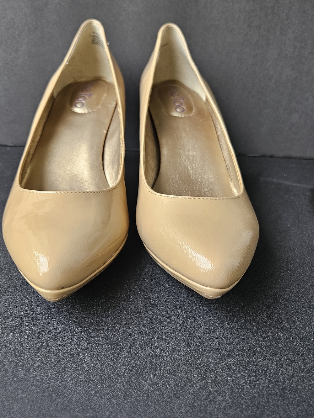 Me Too ANDREA 2 Beige Patent Pointed-Toe Medium Heel